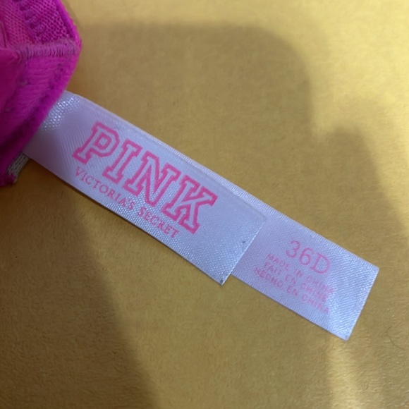 Victoria’s Secret pink bra 36D - Picture 2 of 2